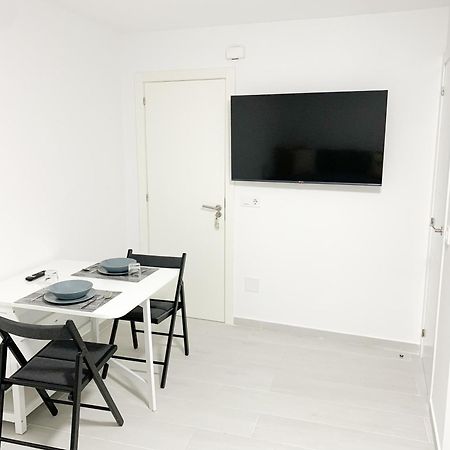 Estudio Con Terraza En La Playa Санхенхо Экстерьер фото